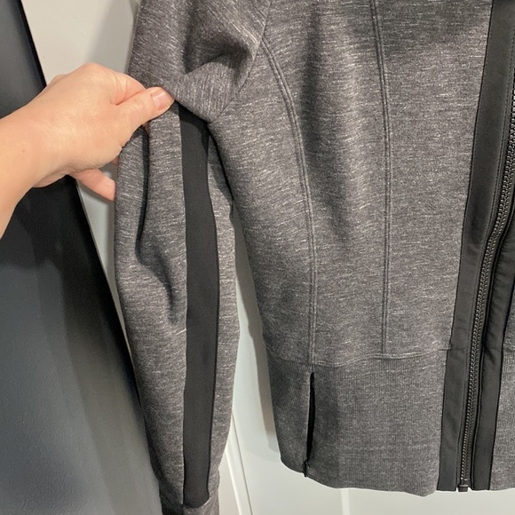 Athleta Fitted Full Zip Hoodie EUC - Picture 5 of 12